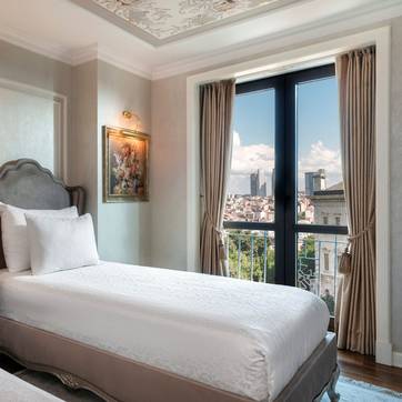 Rixos Pera İstanbul Family Suite